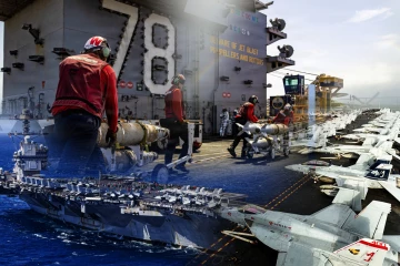 தீ விபத்துடன் வெளியேறிய அமெரிக்க போர் கப்பல்! அமெரிக்காவுக்கு பேரிடி