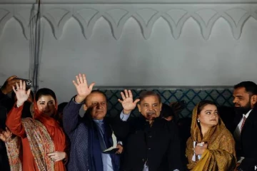 இந்தியாவுக்கு எதிராக கடும்போக்கு வேண்டாம்... பாகிஸ்தானுக்கு முன்னாள் பிரதமர் எச்சரிக்கை