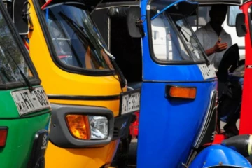 முச்சக்கரவண்டிகளை அலங்கரியுங்கள்; ஆனால் கட்டணம் கொடுங்கள்!