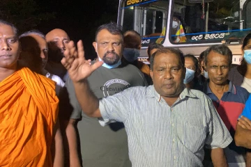 அரசாங்கத்தால் முடியவில்லை - கடும் தொனியில் வெளிவந்துள்ள எச்சரிக்கை