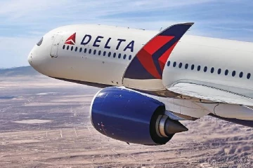 விமானத்தில் உரிய ஆவணங்கள் ஏதுமின்றி 5,800 கிமீ பயணித்த பெண்... பாரிஸ் நகரில் கைது