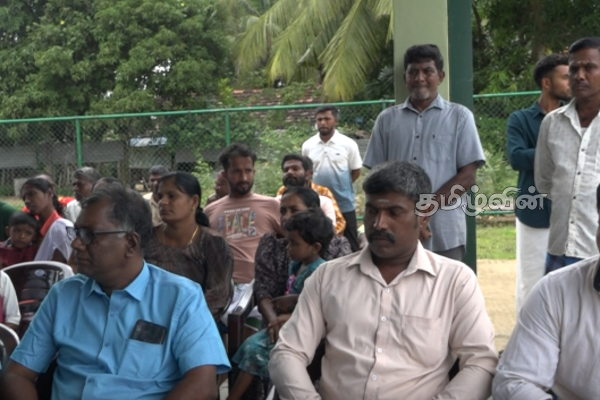 போரதீவுப்பற்று பிரதேச சபைத் தவிசாளரின் நடவடிக்கைகள் : அதிருப்தியில் ஆளும் தரப்பு எம்.பி | Borathivu Pattu Pradeshiya Sabha Chairman Speech போரதீவுப்பற்று பிரதேச சபைத் தவிசாளரின் நடவடிக்கைகள் : அதிருப்தியில் ஆளும் தரப்பு எம்.பி | Borathivu Pattu Pradeshiya Sabha Chairman Speech