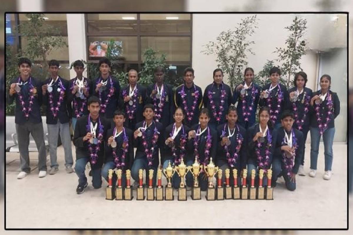 தெற்காசிய கனிஷ்ட மேசைப் பந்தாட்டப் போட்டியில் இலங்கைக்கு 3 வெள்ளி பதக்கங்கள் | Sri Lanka Wins 3 Silver Medals In Table Tennis தெற்காசிய கனிஷ்ட மேசைப் பந்தாட்டப் போட்டியில் இலங்கைக்கு 3 வெள்ளி பதக்கங்கள் | Sri Lanka Wins 3 Silver Medals In Table Tennis