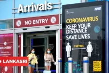 குடிமக்களாக இருப்பினும் இனி இது கட்டாயம்! கொரோனா பரவலை தடுக்க பிரித்தானியாவின் அடுத்தகட்ட நடவடிக்கை!