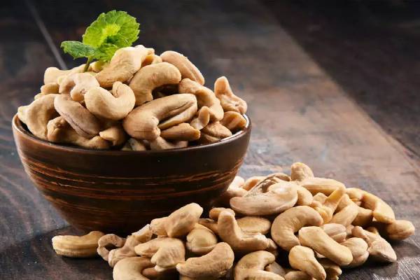 இலகுவாக உடல் எடையை குறைக்க உதவும் நட்ஸ் வகைகள் | Nuts To Reduce Weight Weight Loss