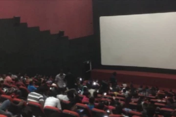 யாழ்ப்பாண மாவட்டத்தில் திரையரங்குகளுக்கு பூட்டு