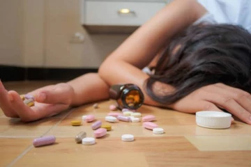 உலகில் அதிக தற்கொலைகள் பதிவாகும் நாடுகள்: பிரித்தானியா, அமெரிக்காவில் பதற வைக்கும் எண்ணிக்கை