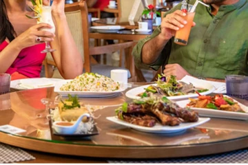 கொழும்பு பிரபல ஹோட்டல் ஒன்றின் மீது முறைப்பாடு