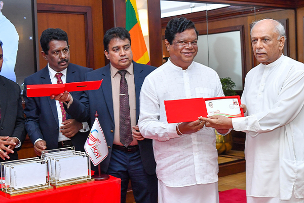 ஆறுமுகன் தொண்டமானின் தபால் தலை வெளியீடு (Photos) | Arumugan Thondaman Postage Stamp Issue