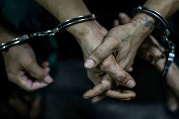 ஊழல் குற்றச்சாட்டுகள் ; முன்னாள் சிரேஸ்ட அதிகாரிகள் இருவர் கைது | 2 Ex Senior Officials Arrested Corruption Charges