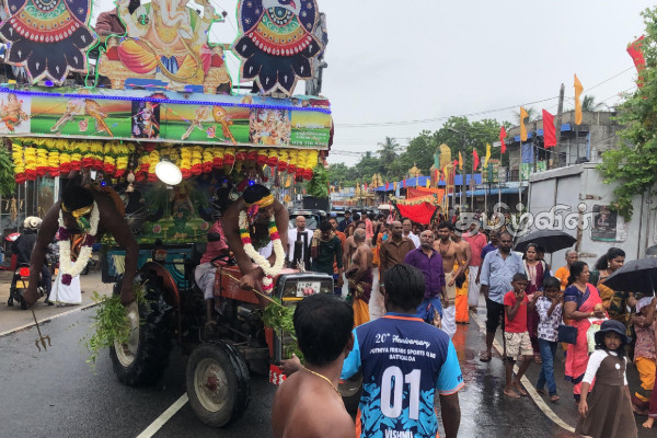 ஏறாவூர் காட்டு மாஞ்சோலை ஸ்ரீ பத்திரகாளி அம்பாள் ஆலய பால்குட பவனி | Eravur Sripathrakali Ambal Temple Palkuda Bhavani