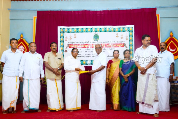 ஆன்மீகத்தில் ஈடுபாடு குறைந்து செல்கின்றது! வடக்கு ஆளுநர் தெரிவிப்பு | Some People Have Blocked Sand For Nallur Temple