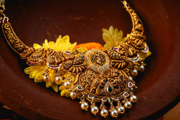 துபாயில் தங்கம் வாங்கி இந்தியாவில் விற்றால் எவ்வளவு லாபம் கிடைக்கும்? | How Much Profit Buying Gold In Dubai