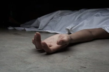 මවගේ කොන්ඩ බූලයට ගෙල සිර වීමෙන් පාසල් දරුවෙකු මියගිය සංවේදී පුවතක්..