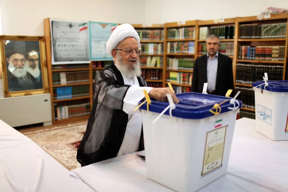 காமெனியின் படுகொலை... உலகம் மொத்தம் பீதியை ஏற்படுத்திய ஈரனிய மூத்த மதகுருவின் அழைப்பு | Uran Top Cleric Issues Fatwa