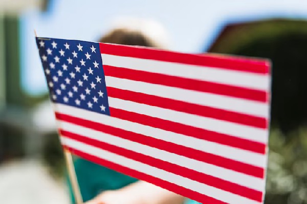 சுற்றுலாப் பயணிகளின் சமூக ஊடகங்களை சரிபார்க்க அமெரிக்கா திட்டம்: 60 நாட்கள் கால அவகாசம் | Us Plan To Check Tourist Social Media Accounts