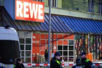 ஜேர்மனியில் கத்திக்குத்து தாக்குதல் நடத்திய வெளிநாட்டவர் கைது