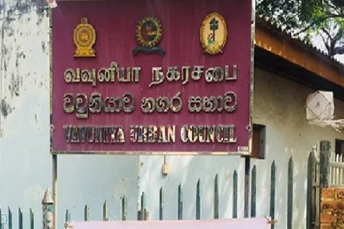 வவுனியா மாநகர சபையில் ஊழல் மோசடி : பகிரங்க விவாதத்திற்கு தயாரா என உறுப்பினர் கேள்வி | Corruption Vavuniya Municipal Council
