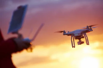 மரணமடைந்த அன்பிற்குரியவர்களின் அஸ்தியைத் தூவுவதற்காக பிரெஞ்சு நிறுவனம் துவக்கியுள்ள நவீன முயற்சி