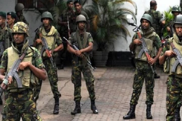 இலங்கையின் அதீத பாதுகாப்பு செலவீனங்களும் அதன் பொருளாதார நெருக்கடியும் (PHOTOS)