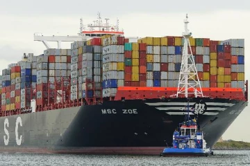 ஹூதிகளின் அட்டூழியம்... சுவிட்சர்லாந்தை சேர்ந்த மிகப்பெரிய சரக்கு கப்பல் நிறுவனம் எடுத்த முடிவு