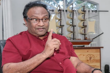 அதிகாரப் பகிர்வென்பது ஒருபோதும் கிடையாது; சரத் வீரசேகர காட்டம்
