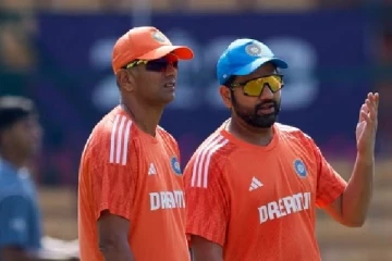 அவருக்காக உலக கோப்பை வெல்வது எங்கள் கடமை: ரோஹித் சர்மா சூளுரை