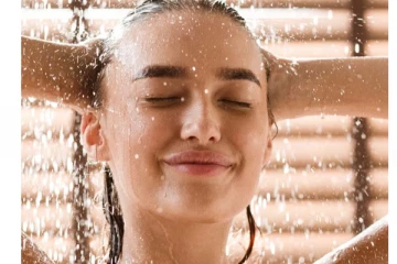 அதிக நேரம் குளிப்பதால் என்ன நடக்கும் தெரியுமா? தெரிந்தே இந்த தவறுகளை செய்யாதீர்கள்