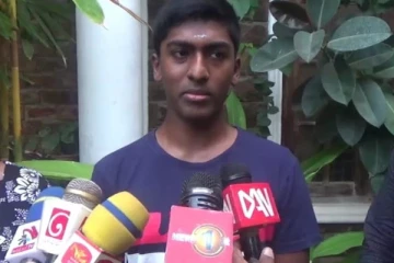 உயிரியல் பிரிவில் மட்டு. தமிழ் மாணவன் முதனிலை ( படங்கள்)