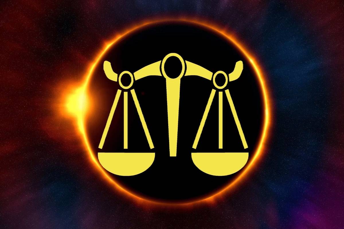 ஏப்ரலில் 5 முறை உருவாகும் ஒரே யோகம் : இந்த ராசிகளுக்கு நிதி நிலையில் அசுர வளர்ச்சி உறுதி | Dwidwadash Yog Creat 5 Times In April Who Get Luck ஏப்ரலில் 5 முறை உருவாகும் ஒரே யோகம் : இந்த ராசிகளுக்கு நிதி நிலையில் அசுர வளர்ச்சி உறுதி | Dwidwadash Yog Creat 5 Times In April Who Get Luck