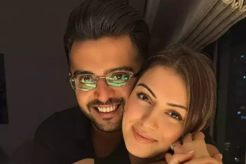 இரண்டே ஆண்டுகளில் கணவரை தள்ளி வைத்த நடிகை.. சர்ச்சைக்கு கணவர் கொடுத்த விளக்கம்