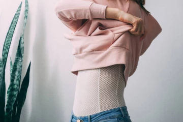 உடை மாற்றுகையில் அவதானம்;  பொலிஸார் விடுத்த எச்சரிக்கை!