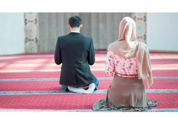 வெர்ஜின் பொண்ணுங்களா நீங்க? இளம்பெண்களிடம் சர்டிபிகேட் கேட்கும் நாடு! | Iranian Women Who Need Certificates Virgins