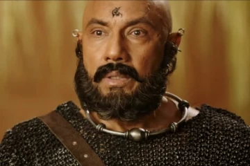 ஒரு நாளுக்கு இவ்ளோ கொடுங்க.. சம்பள விஷயத்தில் அதிர வைத்த சத்யராஜ்!