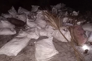 சட்டவிரோதமாக கடத்தப்பட்ட மஞ்சள் இராணுவத்தினரால் மீட்பு(Photo)