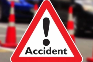 මාරක රිය අනතුරක් - දරුවෙකු තුවාල ලබයි.. තිදෙනෙක් ජිවිතක්ෂයට.