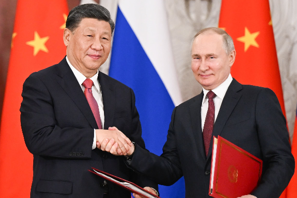 அதிபர் புதின் உடல்நிலை தொடர்பில் பரபரப்பு தகவல் | Information About President Putin S Health