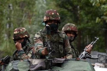 செக்கிங் என்ற பெயரில் இந்தியப் படையினர் செய்த கொடுமைகள்