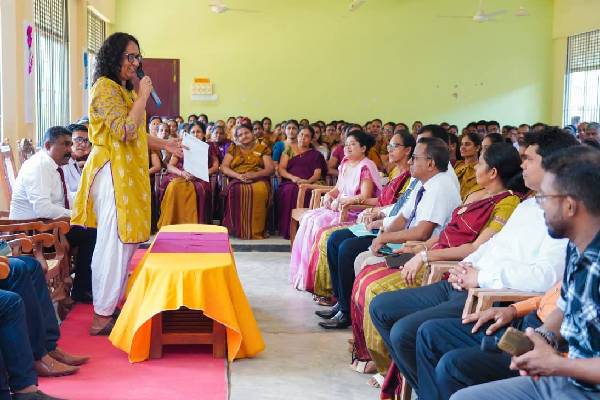 குழந்தைகளுக்கு தரமான கல்வி வழங்கும் வழங்குவதே அரசாங்கத்தின் நோக்கம் ; ஹரிணி உறுதி | Govt Commitme Providing Quality Education Children