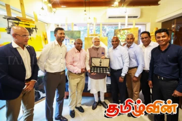 இலங்கையின் முன்னாள் கிரிக்கெட் நட்சத்திரங்களை சந்தித்த மோடி