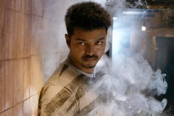 13 Years of Thuppakki: பிளாக்பஸ்டர் துப்பாக்கி படத்தில் நடிக்க விஜய் வாங்கிய சம்பளம்.. எவ்வளவு தெரியுமா | 13 Years Of Thuppakki Thalapathy Vijay Salary