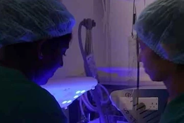 ஒரே பிரசவத்தில் நான்கு குழந்தைகளைப் பெற்றெடுத்த தாய்