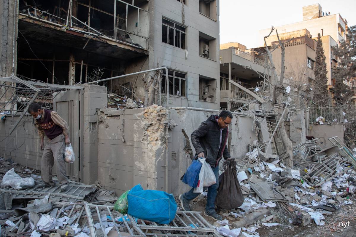 ஈரான் போருக்கு உதவாத நாடுகளைப் பழி வாங்க திட்டமிடும் ட்ரம்ப்: நேட்டோ அணிக்கு சிக்கல் | Trump Ultimate Revenge On Nato