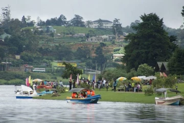 மக்கள் கூட்டத்தால் நிறைந்து வழியும் லிட்டில் லண்டன்