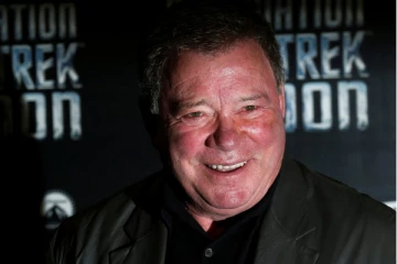 90 வயதில்.. விண்வெளிக்கு பறக்கும் கனடா நடிகர்! முதுமை வயதில் புதிய சாதனை