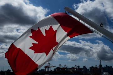 கனடாவில் தற்காலிகமாக வதிவோருக்கு கிடைக்கும் வாய்ப்பு