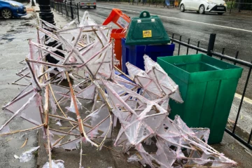 குப்பைகளால் நிரம்பி வழியும் நுவரெலியா