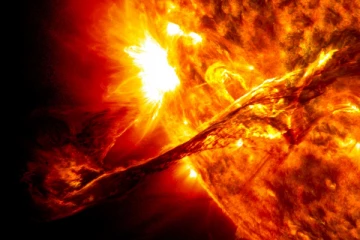 சூரியனில் ஏற்பட்ட திடீர் மாற்றம் - விடுக்கப்பட்டுள்ள எச்சரிக்கை