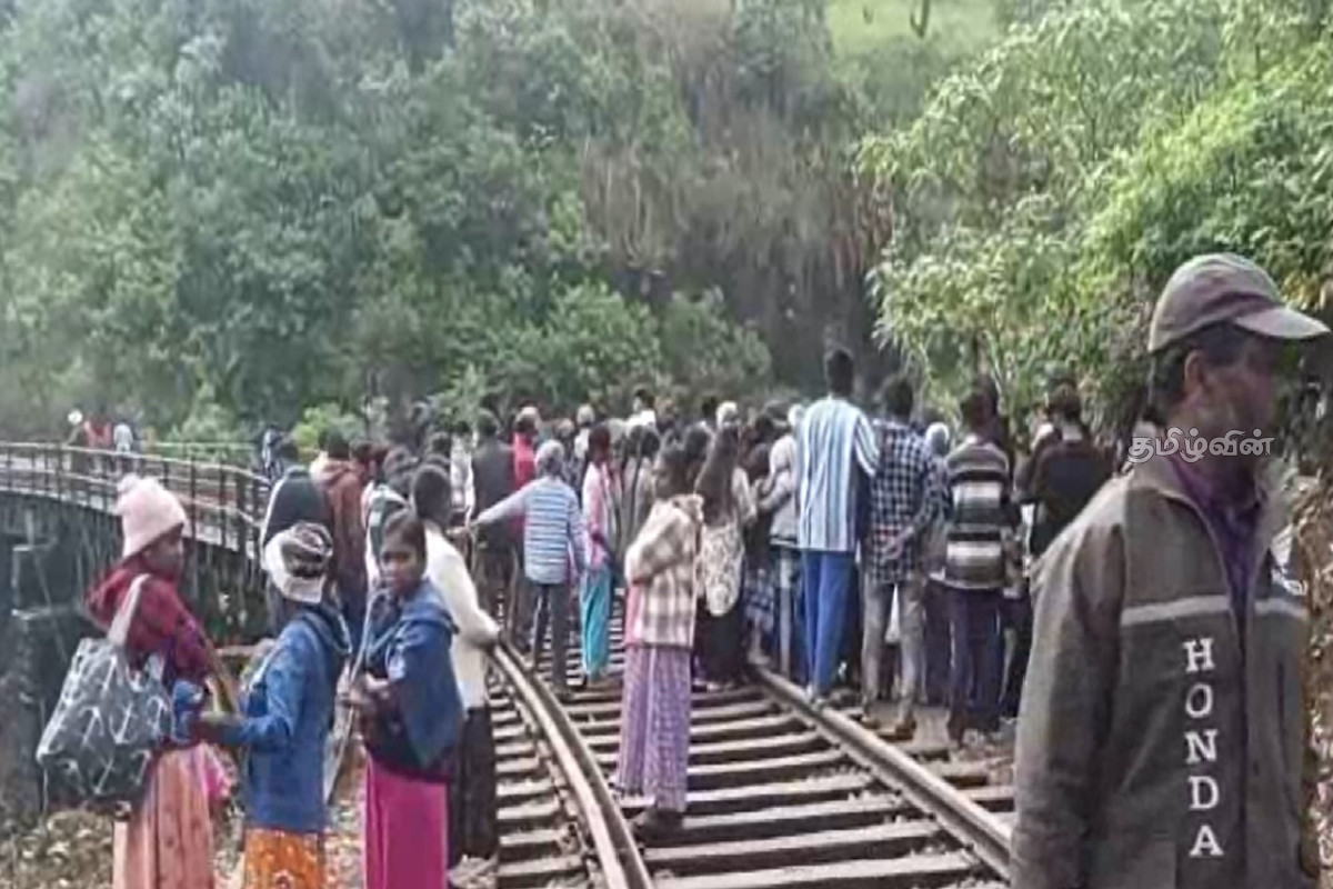 நானுஓயா கிளாஸ்சோ நீர்வீழ்ச்சியில் சோகம்! நீரில் மூழ்கி இரு இளைஞர்கள் பலி | Two Youths Drowned Nanu Oya S Glasso Waterfall நானுஓயா கிளாஸ்சோ நீர்வீழ்ச்சியில் சோகம்! நீரில் மூழ்கி இரு இளைஞர்கள் பலி | Two Youths Drowned Nanu Oya S Glasso Waterfall