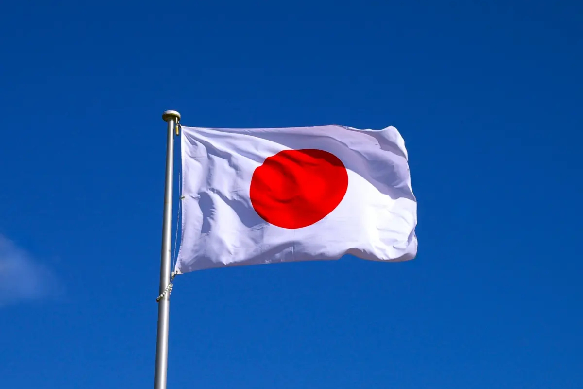 Japan-Hikes-Residency-Visa-Fees-2026-october-1 Japan-Hikes-Residency-Visa-Fees-2026-october-1